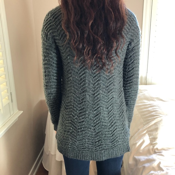 Solddd Outtt - Picture 3 of 3